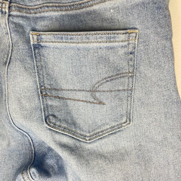 AE Stretch Mom. Proof that mom knows best. - Picture 6 of 8